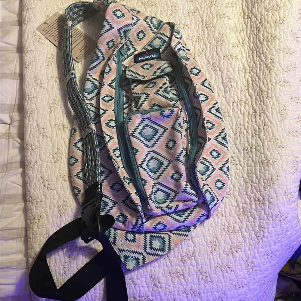 KAVU Women's Geometric Sling Bag - Pink and Teal